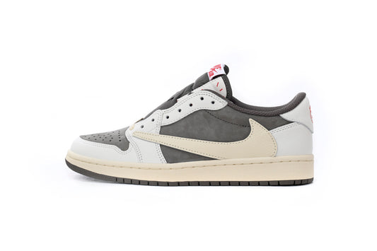 Jordan 1 Low Mocha reverse Travis Scott