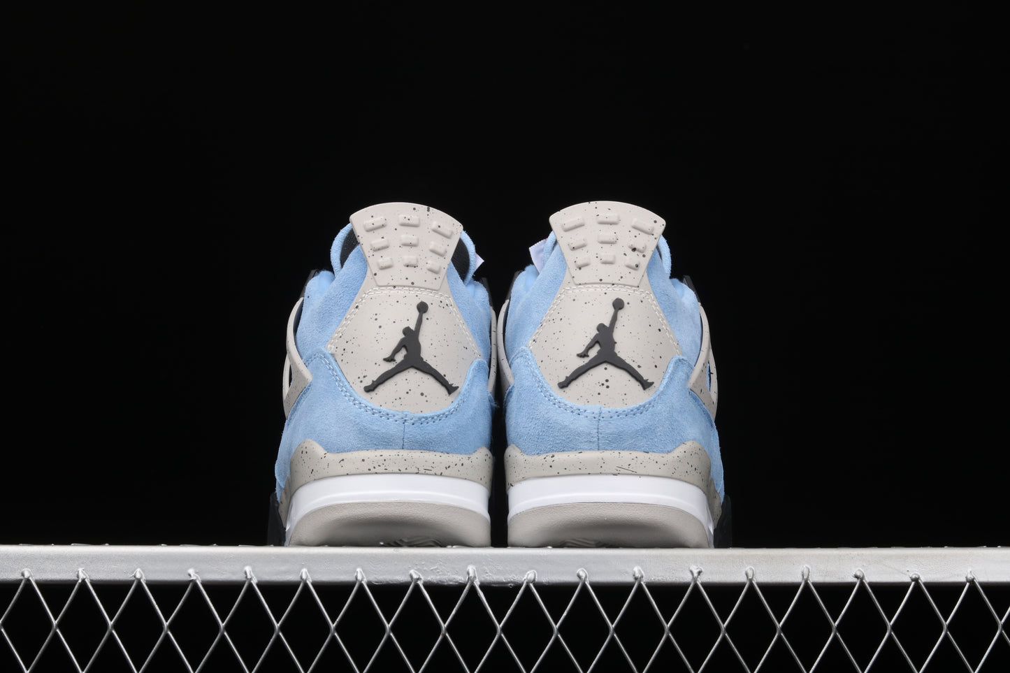 Jordan 4 University Blue