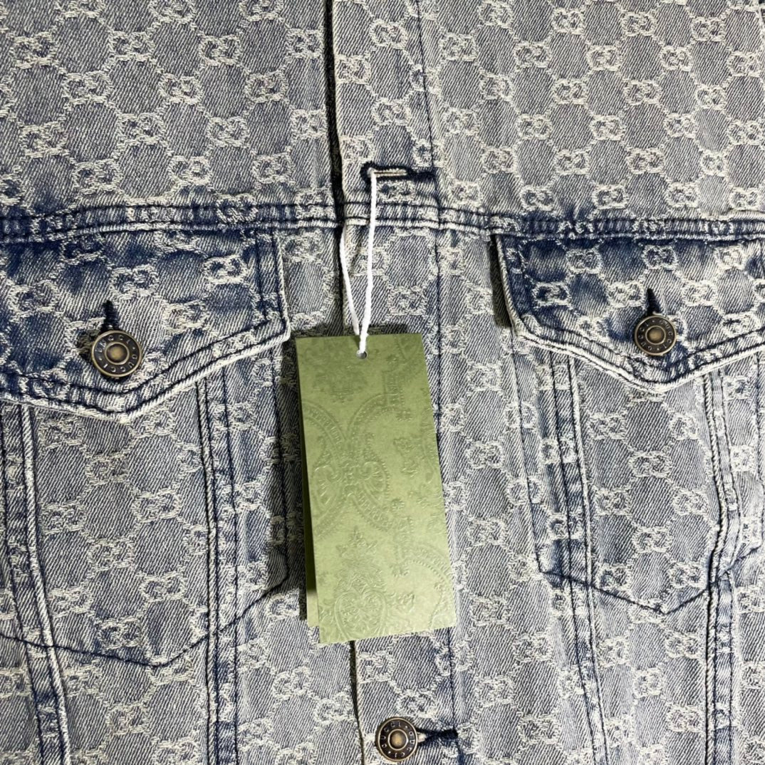 Chaqueta  mezclilla Gucci GG monogram  deslavado