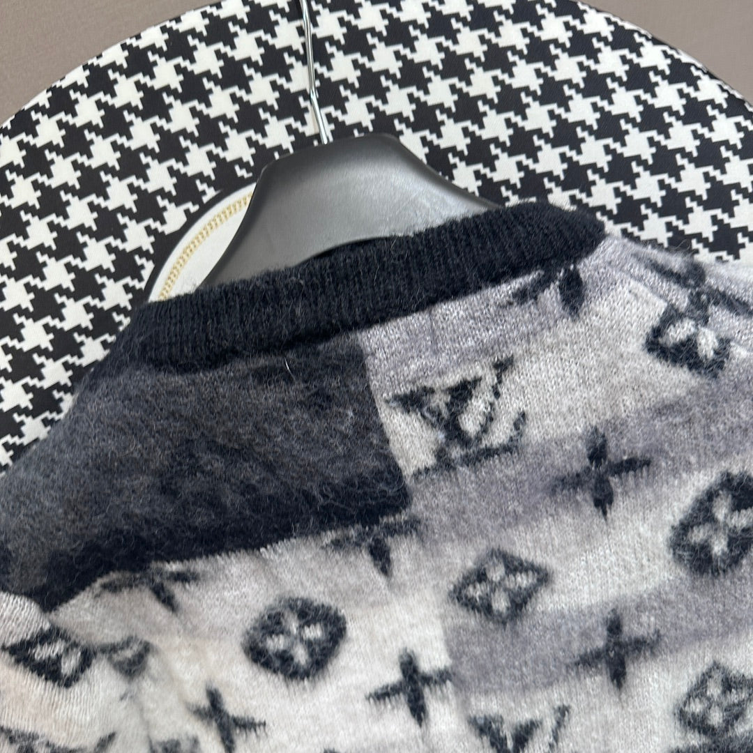 Sudadera Louis Vuitton Gray White Monogram