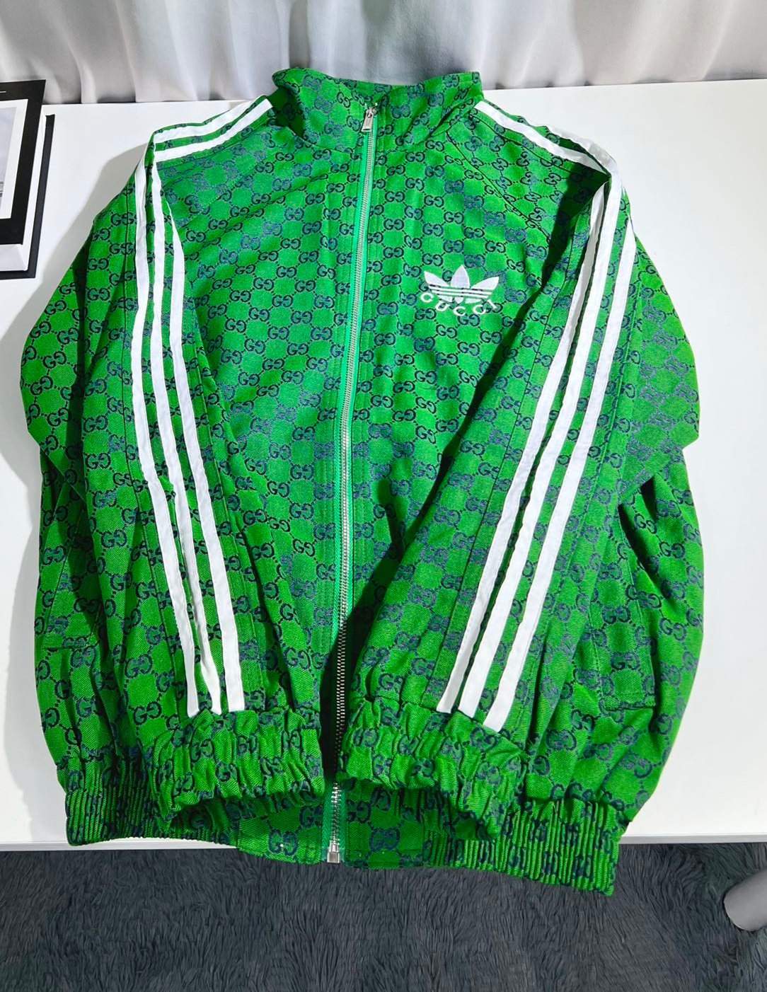 Chamarra GucciXAdidas Monogram/Stripes