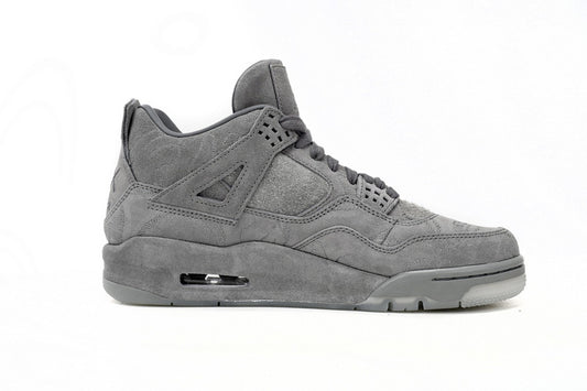 Jordan 4 retro Kaws