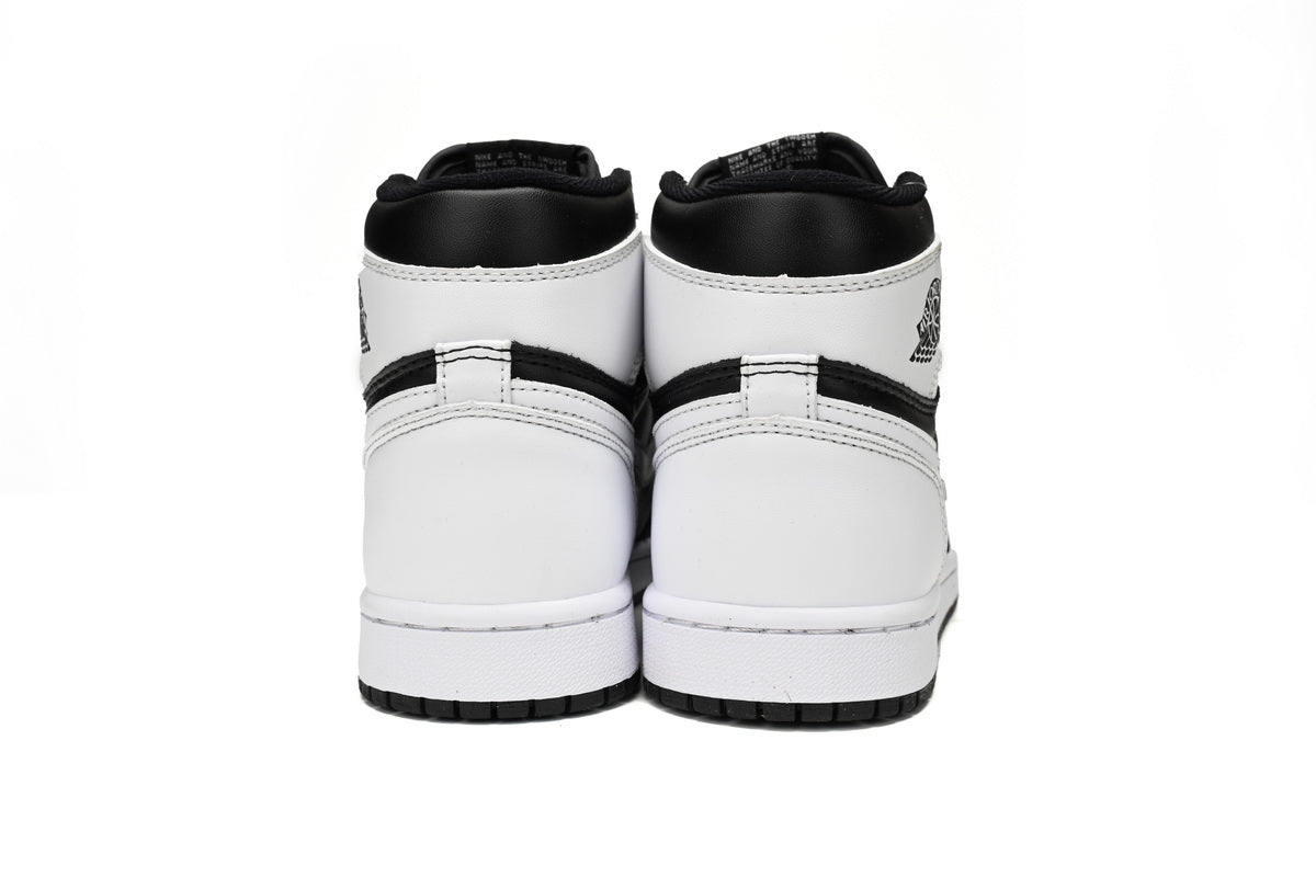 Jordan 1 high  Panda Reverse