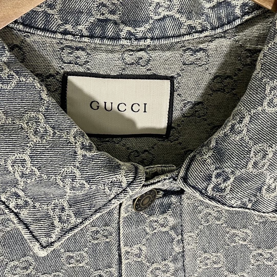 Chaqueta  mezclilla Gucci GG monogram  deslavado