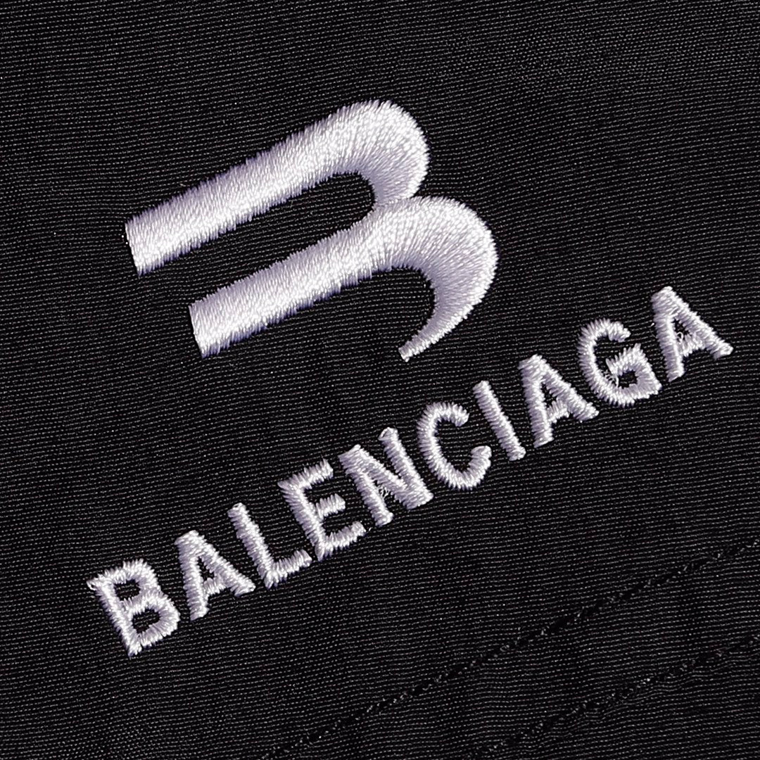 sudadera Balenciaga negro polar double Fleece negro blanco