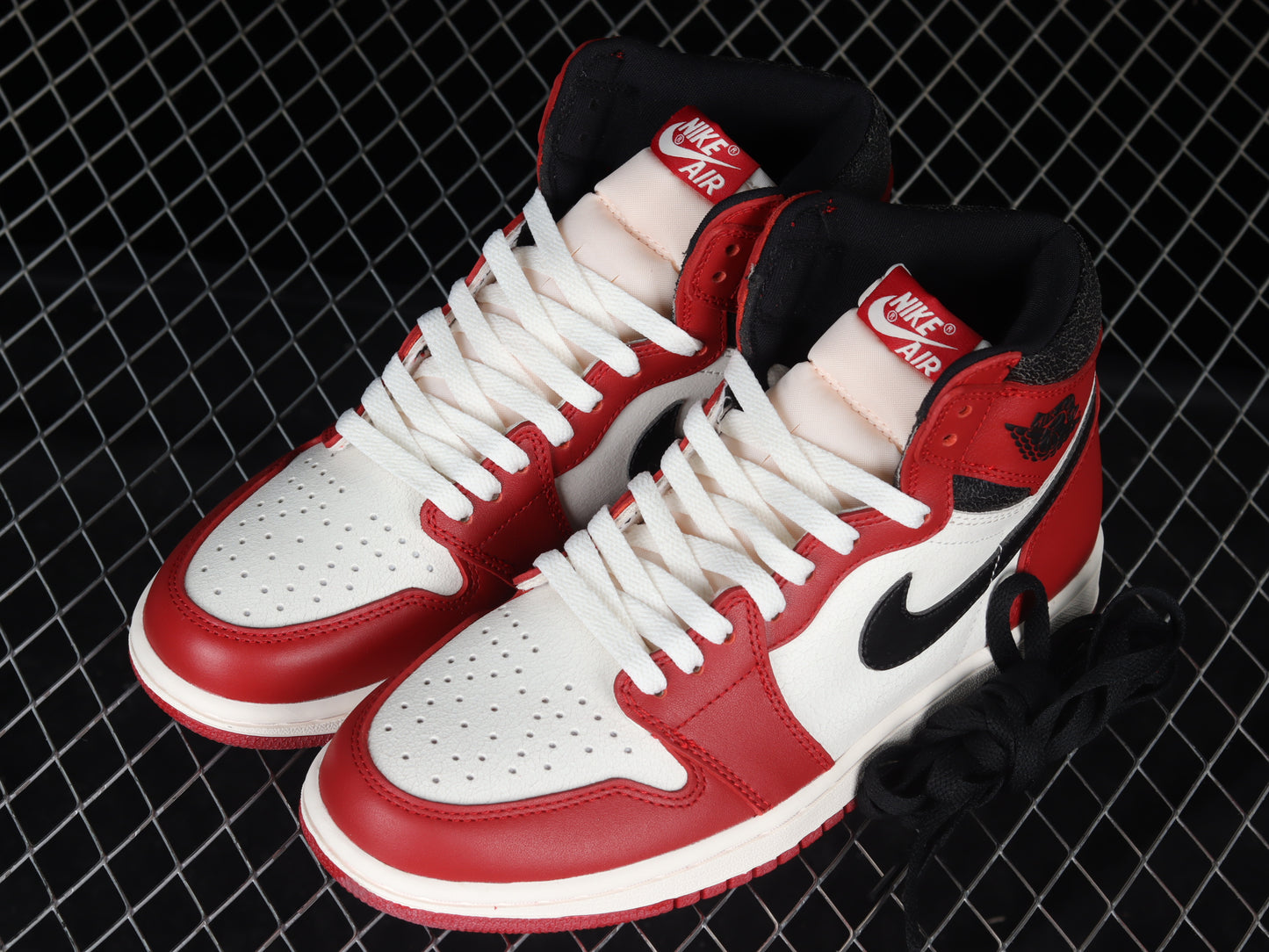 Jordan 1  Retro Chicago OG  Lost and Found