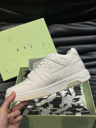 OFF-WHITE out of OFFICE calf leather